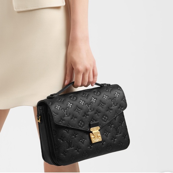 HP ⭐️ Brand New 💯% Authentic Louis Vuitton Pochette Metis Handbag - Picture 5 of 10